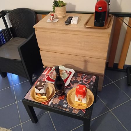 Affittacamere Da Liliana San Teodoro  Buitenkant foto