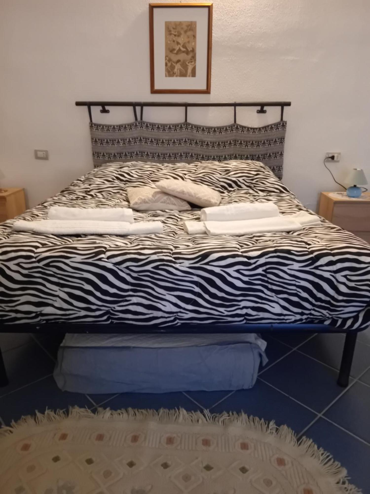 Affittacamere Da Liliana San Teodoro  Buitenkant foto